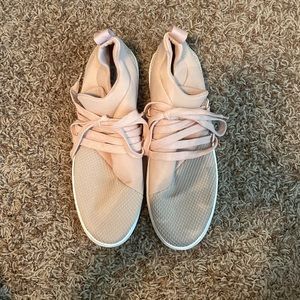 Steve Madden sneakers